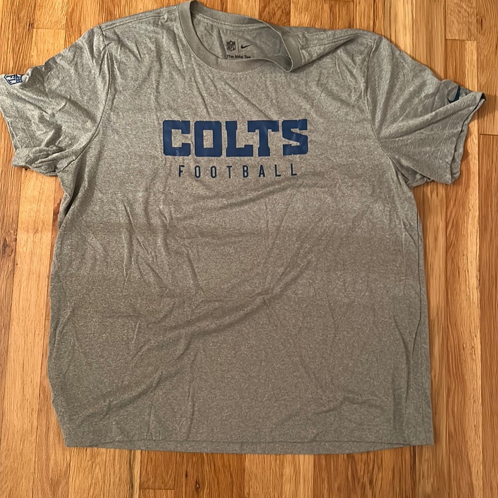 Colts Nike Tshirt